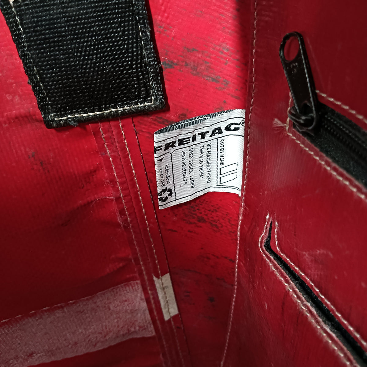 FREITAG 2WAY Bag Red **Stain