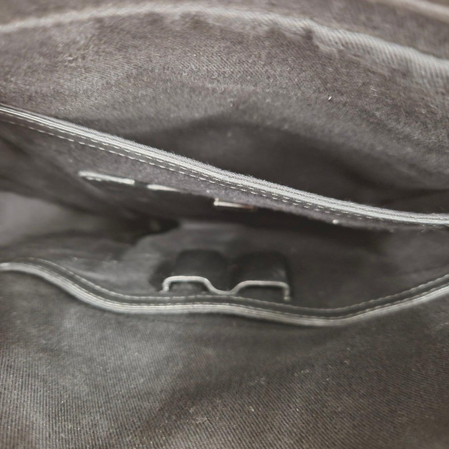 MCM Shoulder Bag MMM7A0T25BK001 Black Rank(B) Damage