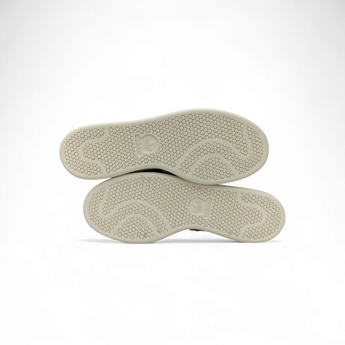 adidas Sneaker SIZE M Mens camo Unused item IG8949