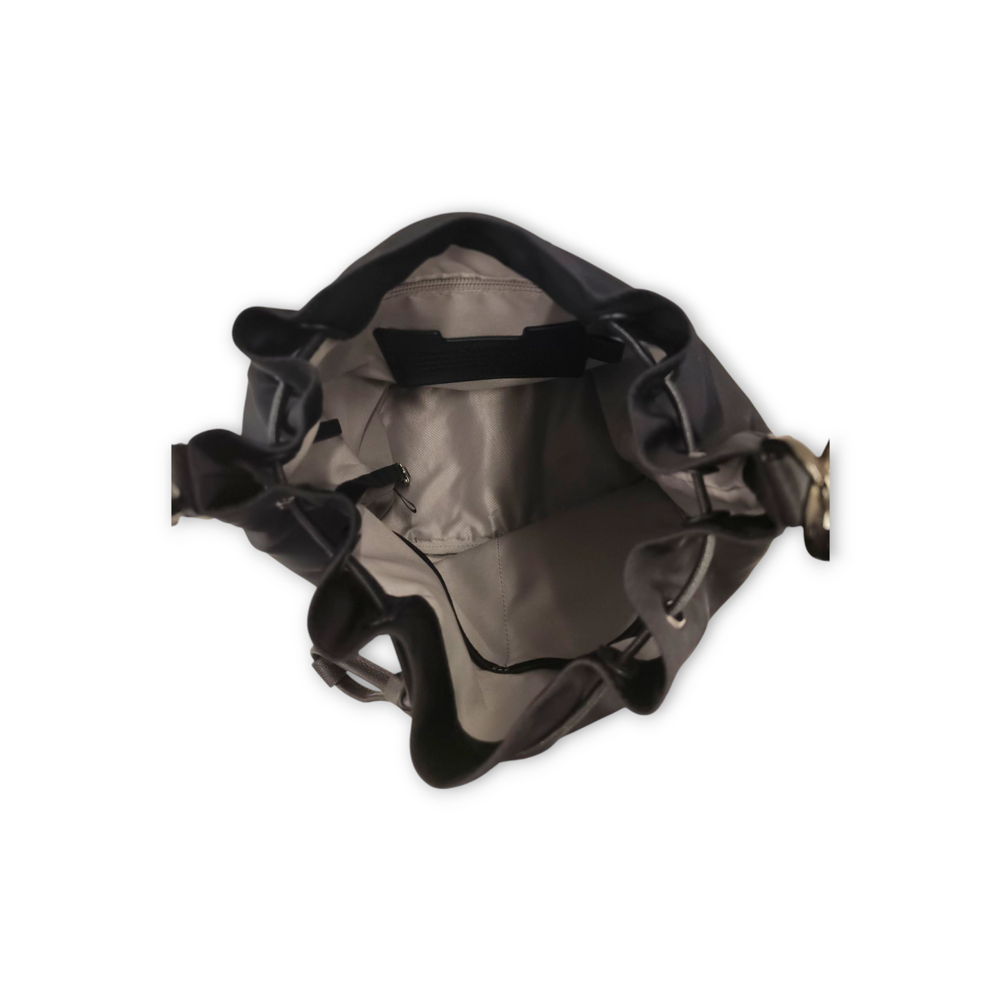 TUMI Bucket Crossbody Sabetha 146576T522 196611DGM Black Rank A