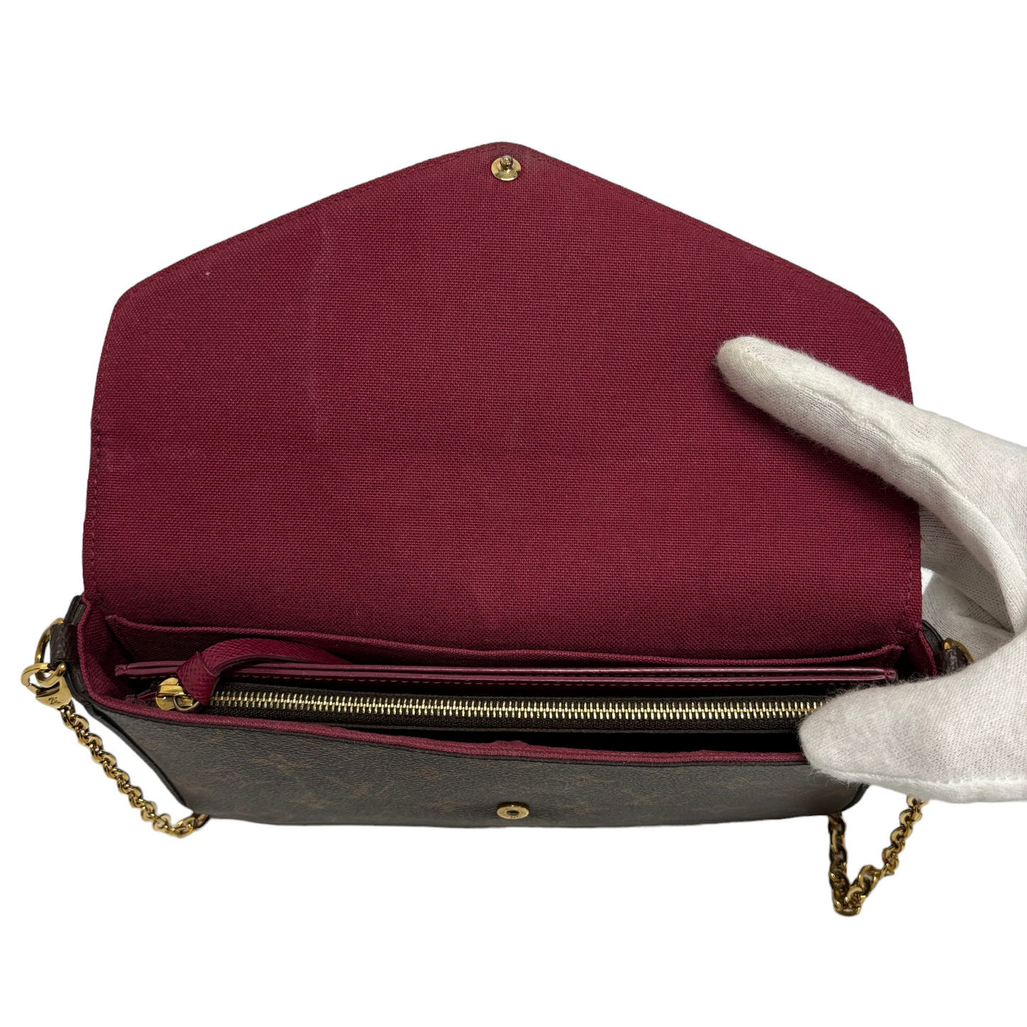 LOUIS VUITTON Shoulder Bag