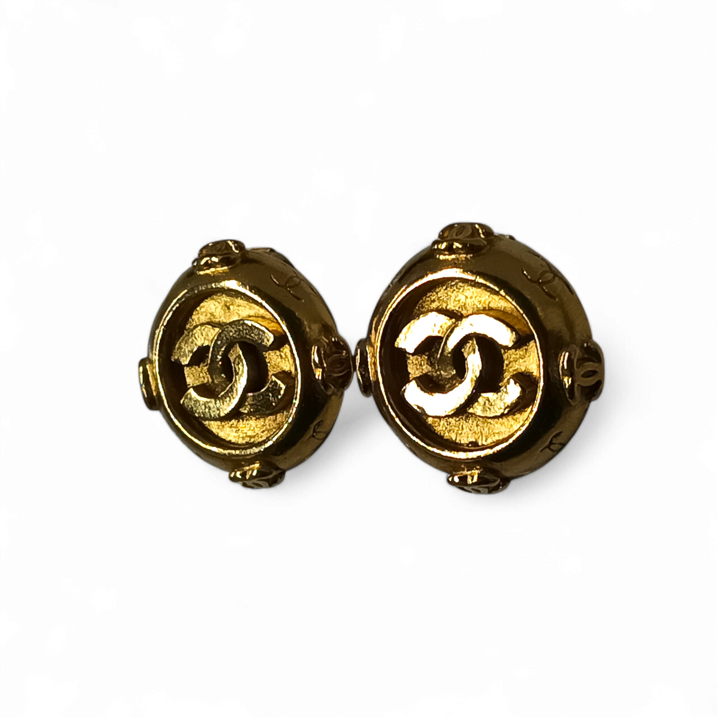 CHANEL Earring Rank B