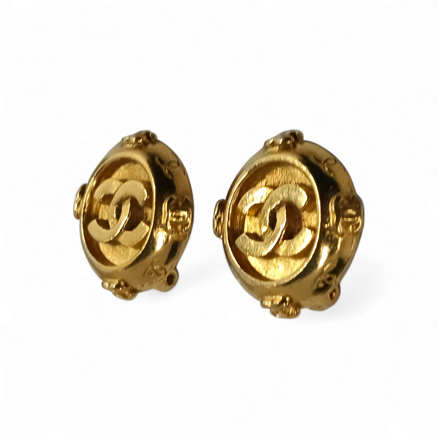 CHANEL Earring Rank B
