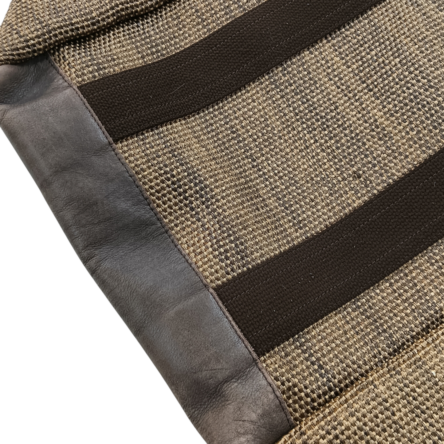 Fil D'araignee Tote Bag
