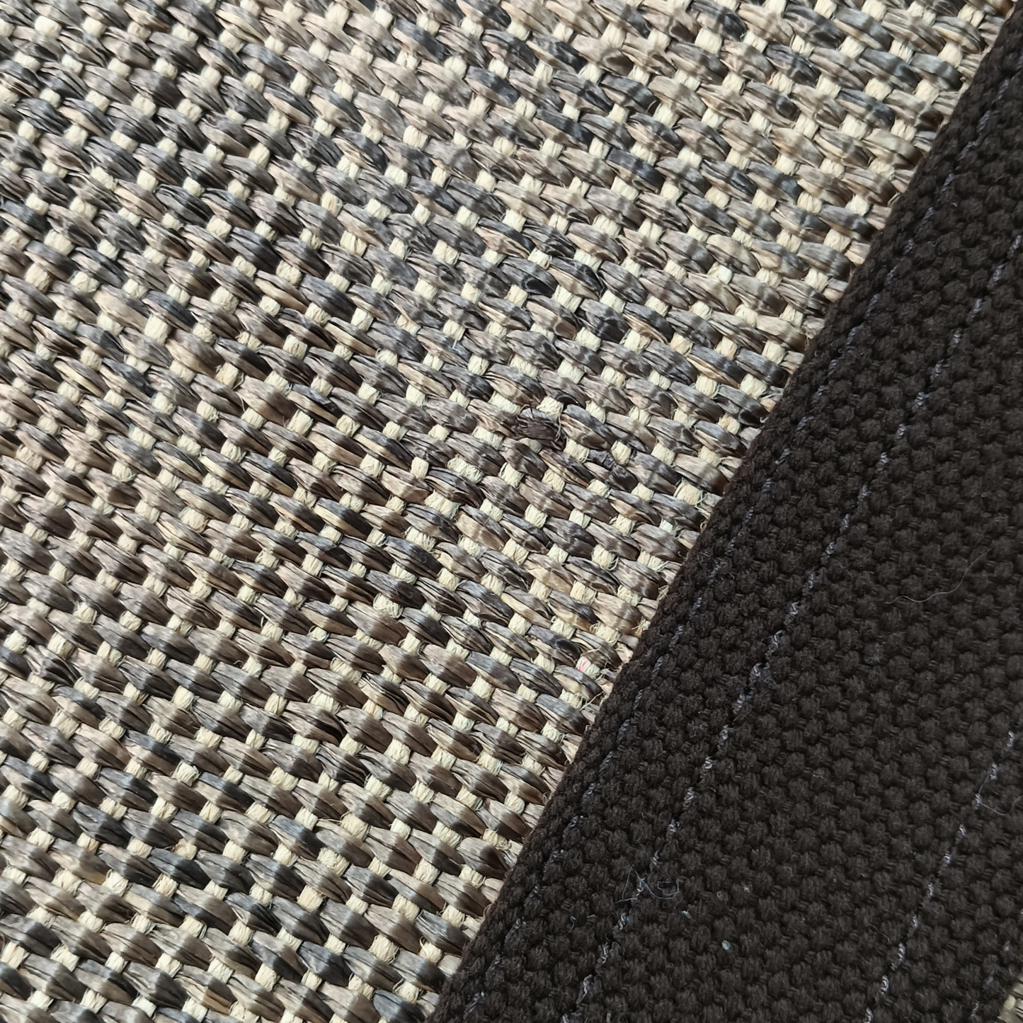 Fil D'araignee Tote Bag