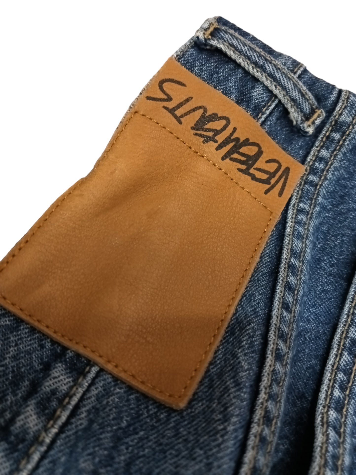 VETEMENT DISTRESSED JEANS SIZE S MSS193016