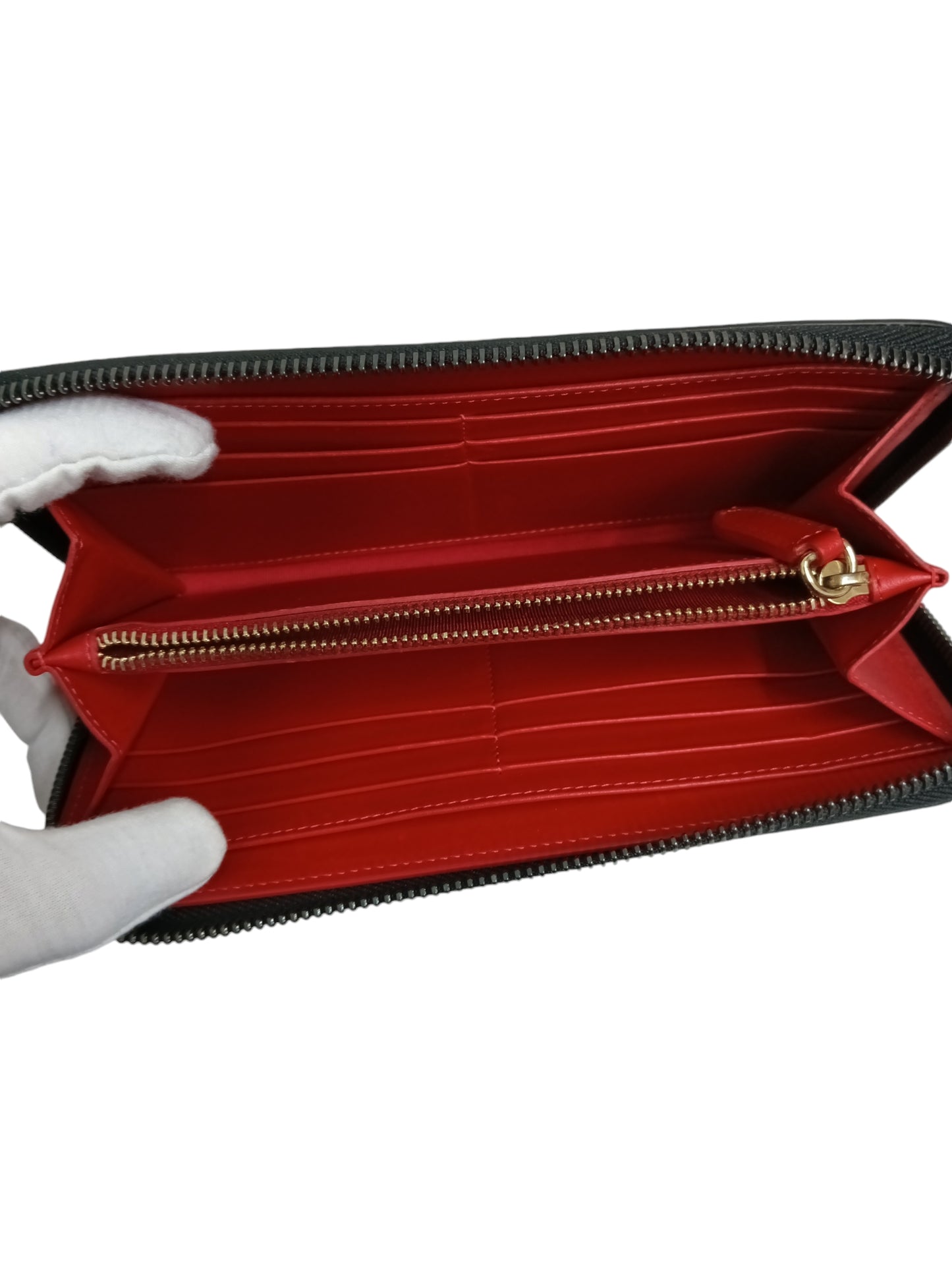 CHRISTIAN LOUBOUTIN LONG WALLET BLACK ROUND ZIP STUDS PANETTONE
