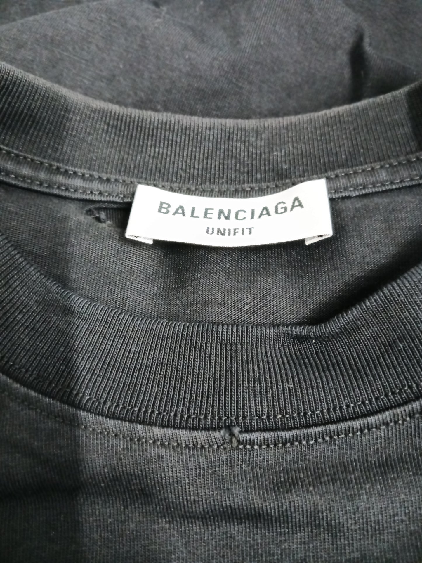 BALENCIAGA T-SHIRT SIZE S BLACK 651795