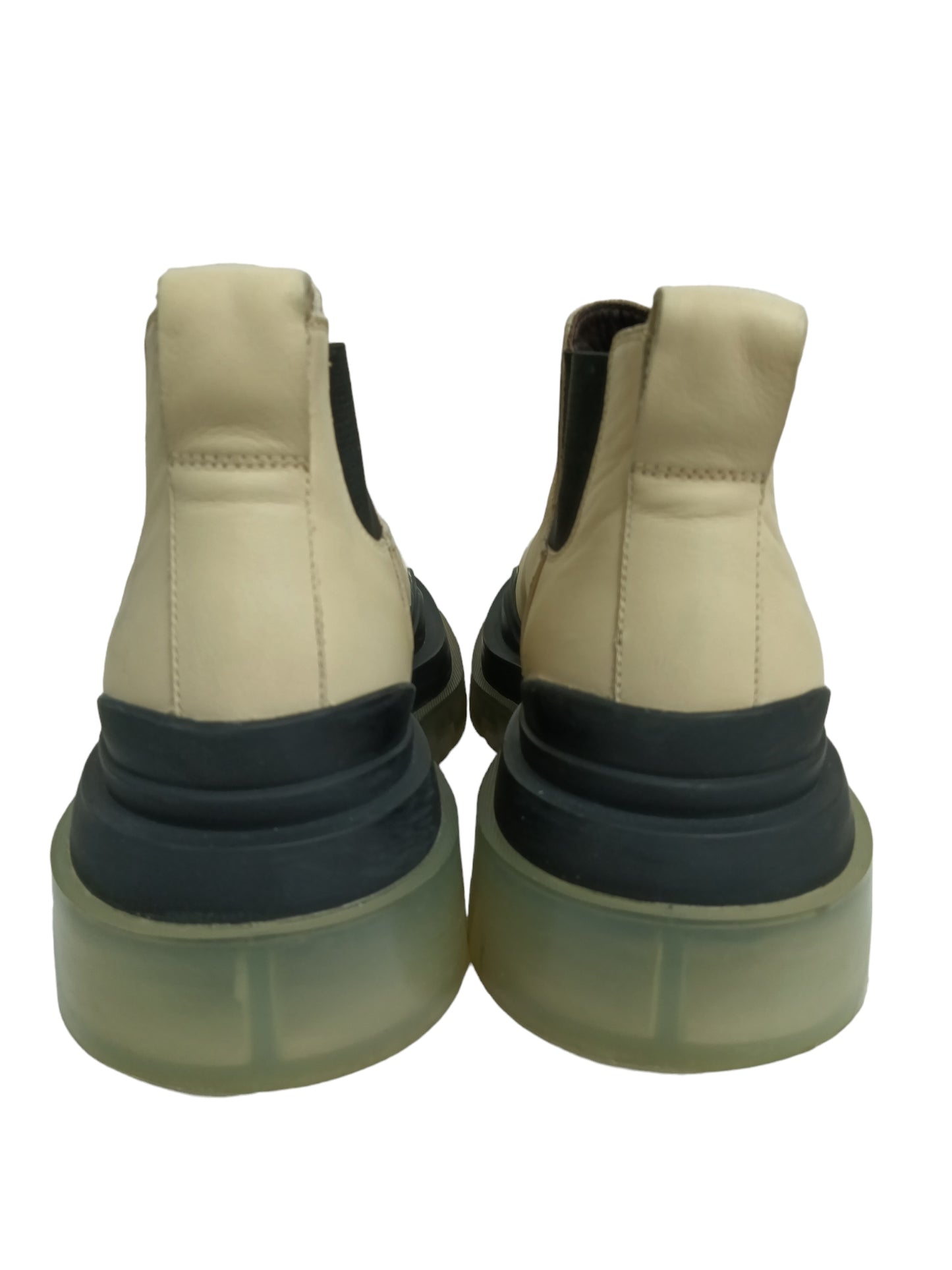 BOTTEGA VENETA SIZE 38 BEIGE/BLACK