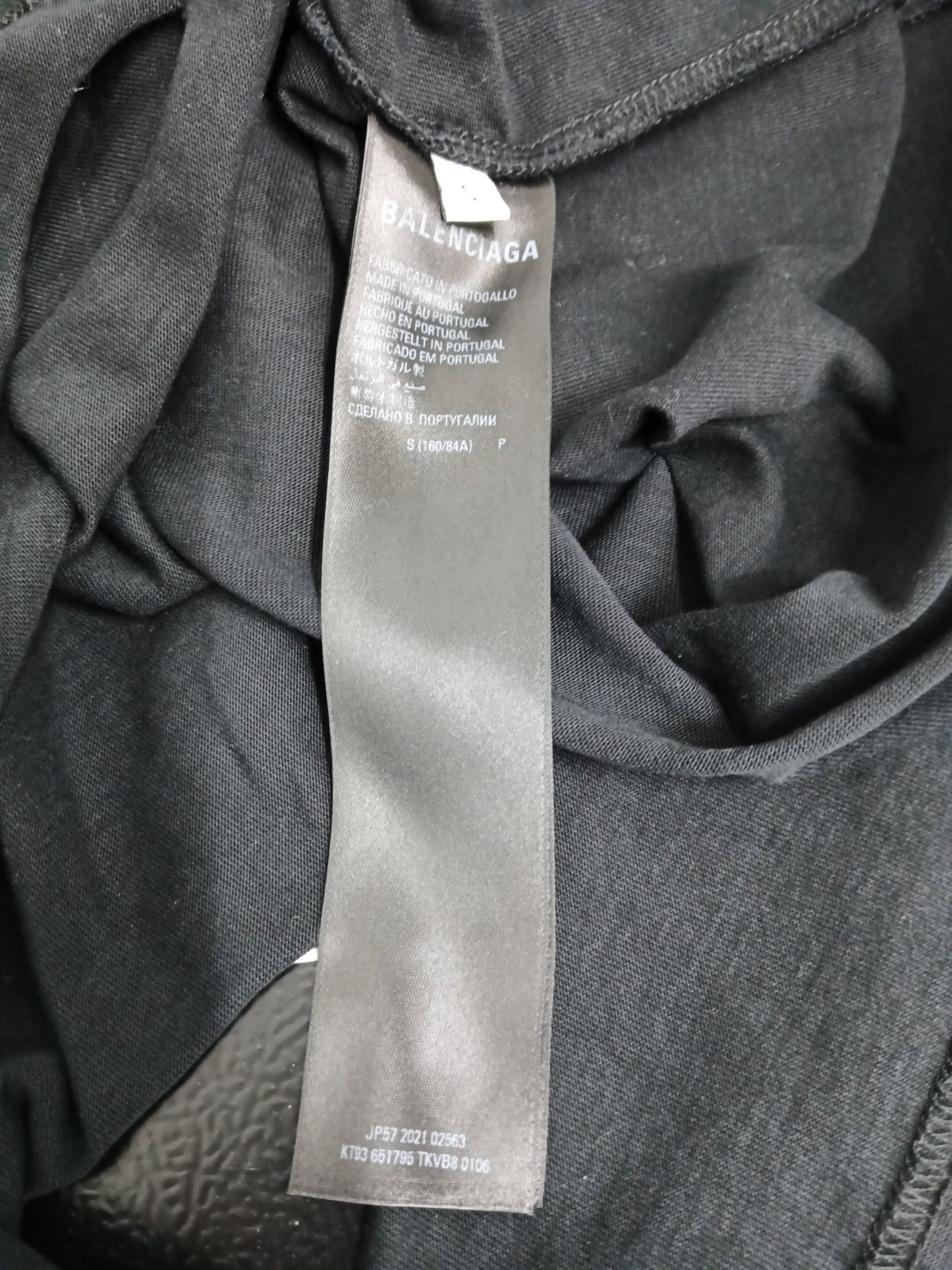 BALENCIAGA T-SHIRT SIZE S BLACK 651795