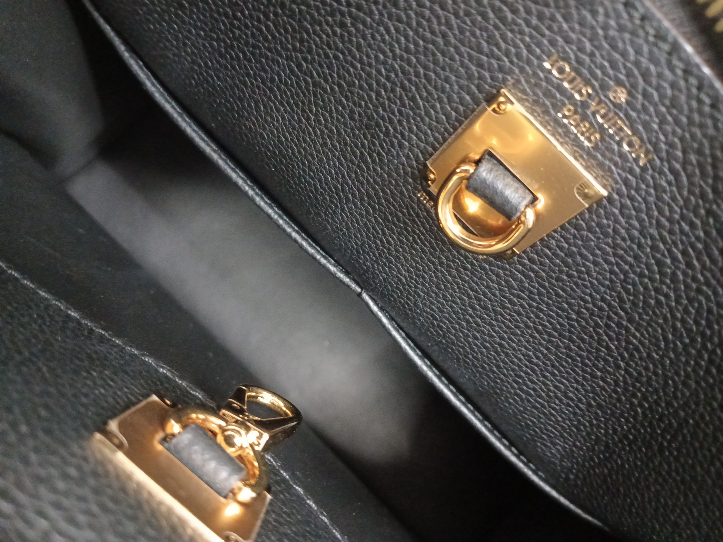 LOUIS VUITTON CITY STEAMER MM BLACK M53015