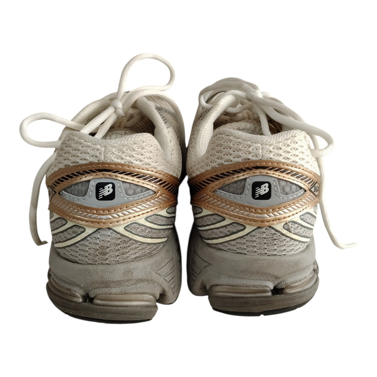 Sneaker New Balance Mens Ivory/Silver 43 Rank(B) ML860SG2 Stain