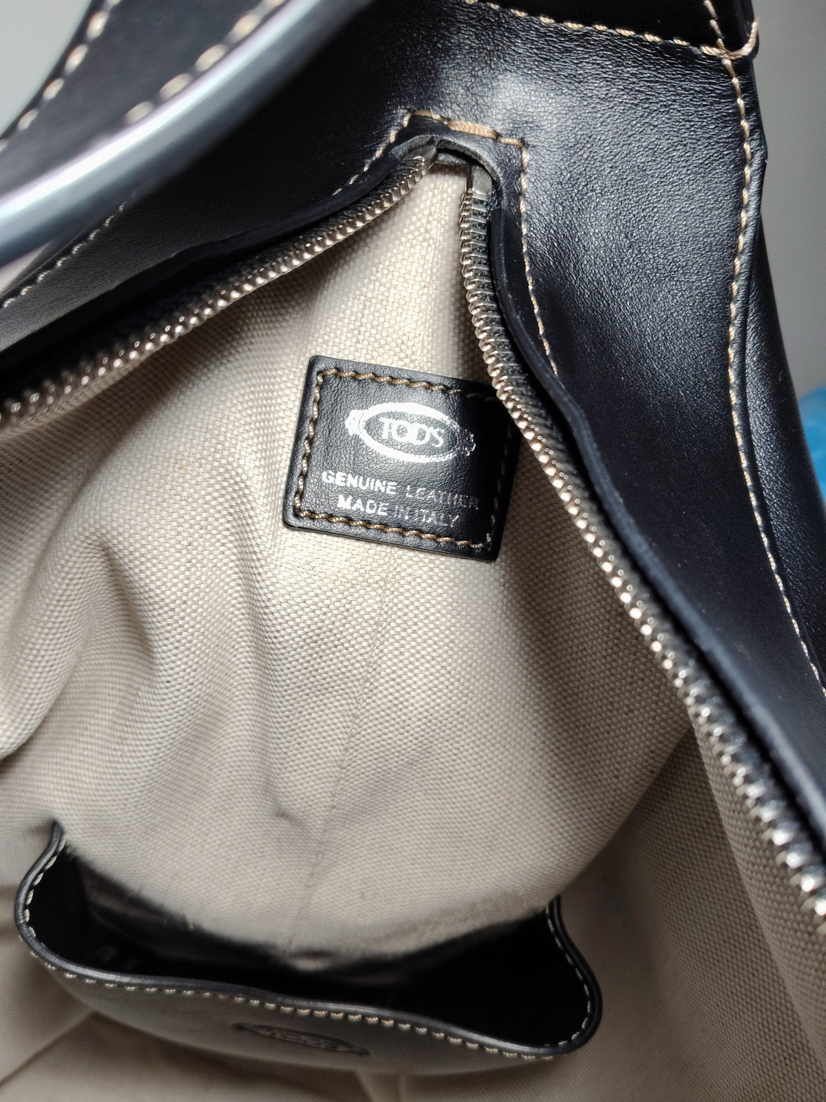 TOD'S SHOULDER BAG RANK AB BLACK MEDA