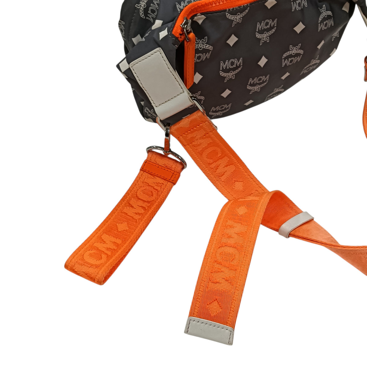 MCM Body Bag MUZ9SRA07FG001 Rank(B)