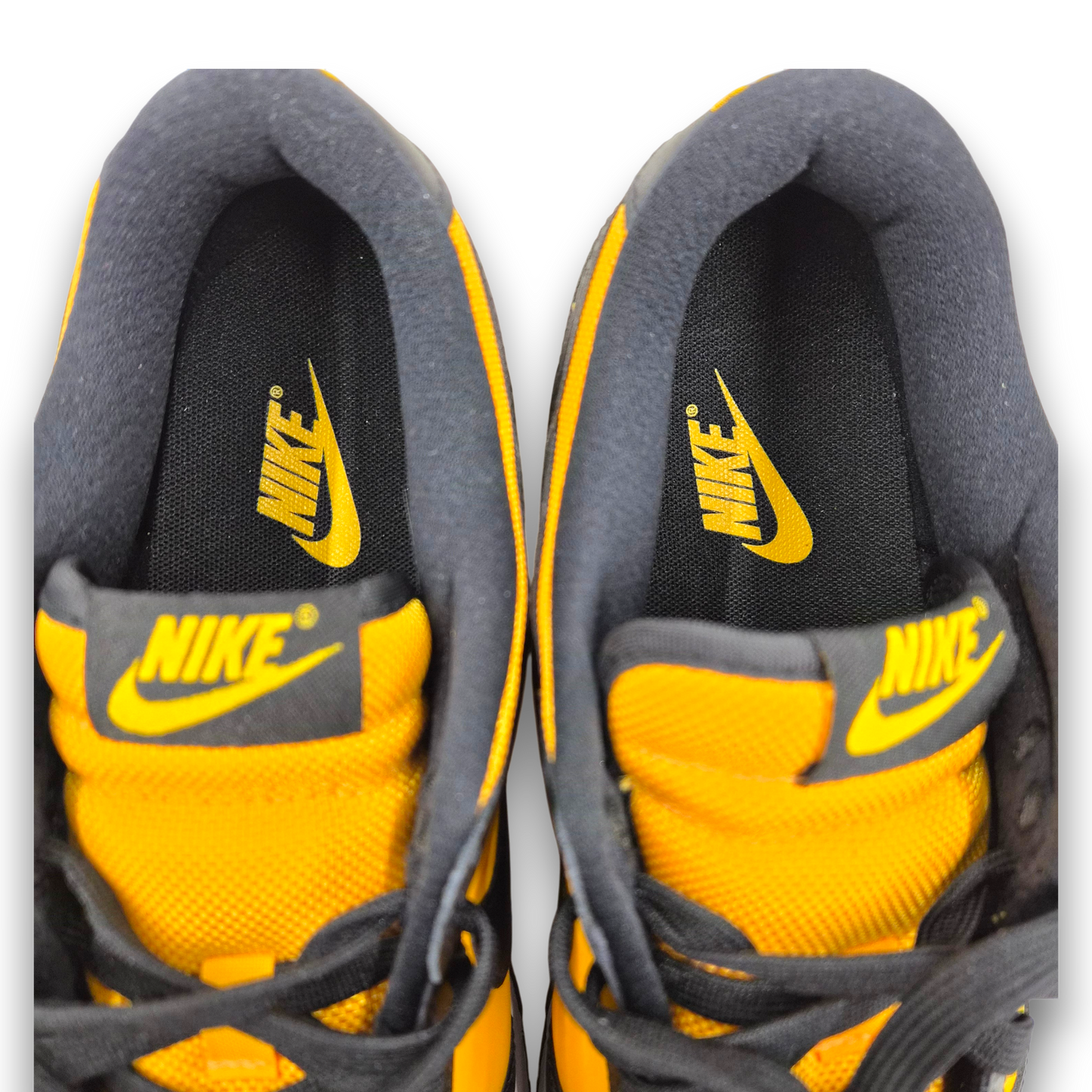 NIKE Sneaker SIZE 43 FZ4618-001 Mens Yellow And Black Rank(AB) Stain