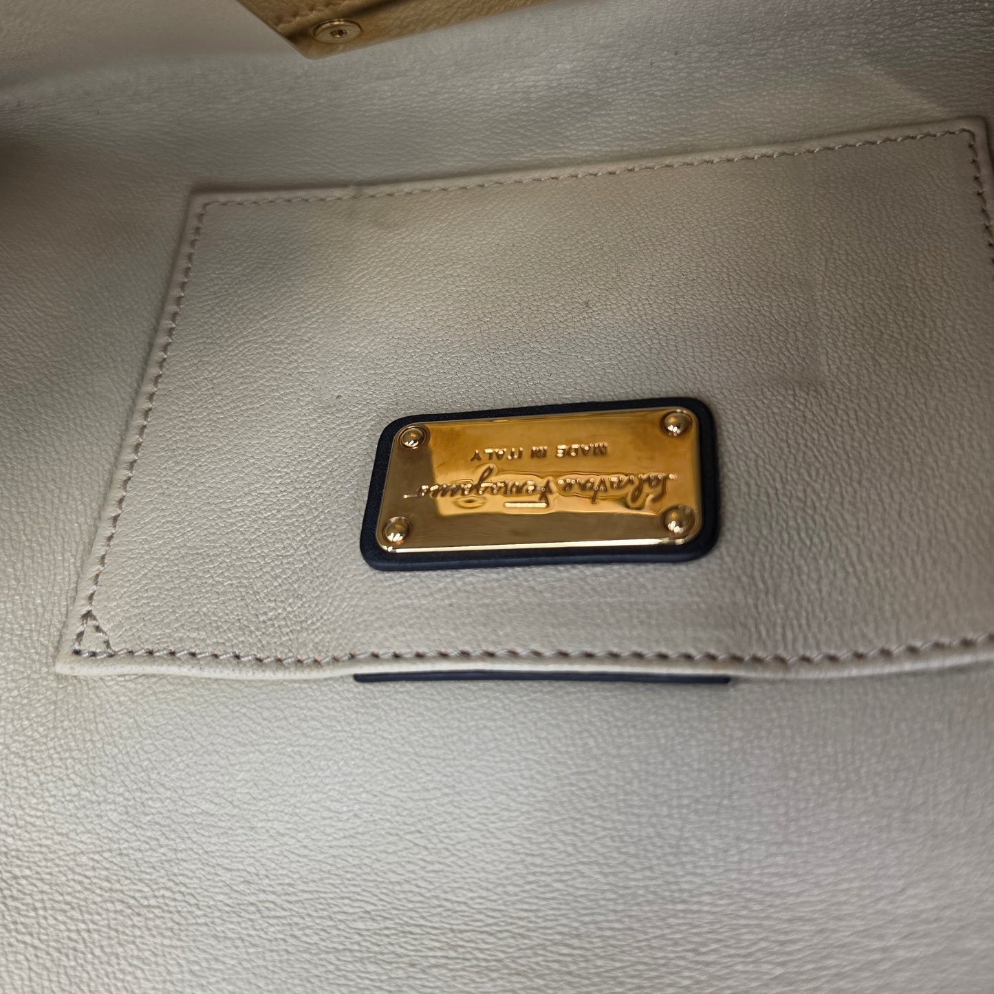 Salvatore Ferragamo Clutch Bag DY-21 Rank (B) Black D734