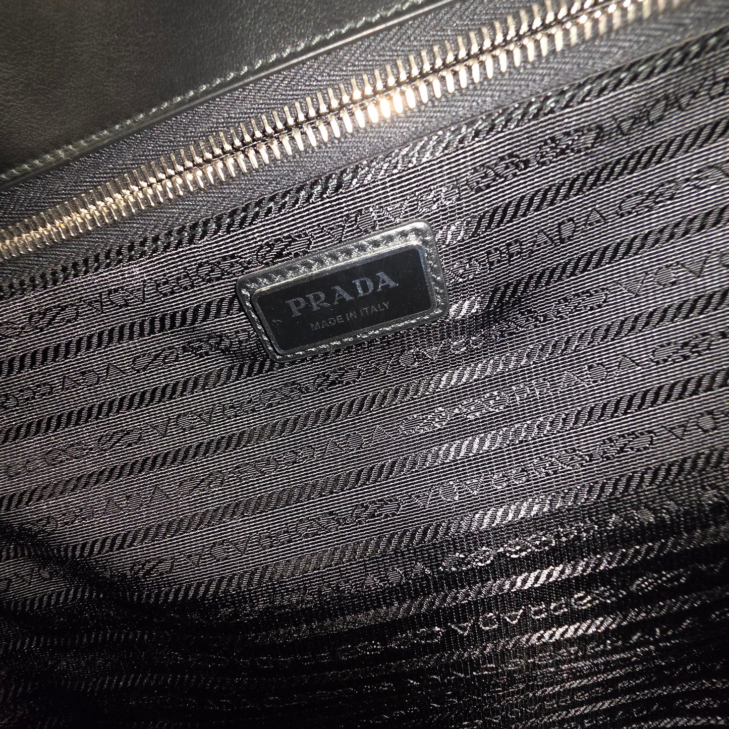 Prada Tote Bag Rank (A) Black RFID ISO 15693 *With Water Bottle*