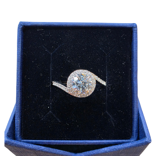 Swarovski  Rank (B) Attract Light Swirl Ring size 55 - 5181006