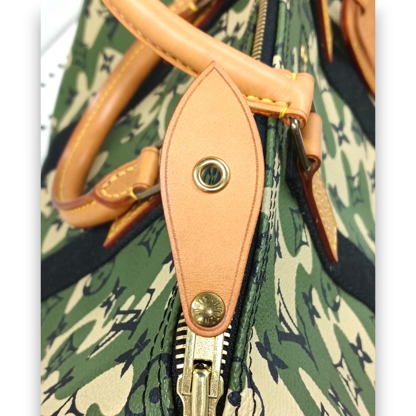 LOUIS VUITTON Handbag Monogram M95773 Rank (B) Green AA2078 Takashi Murakami