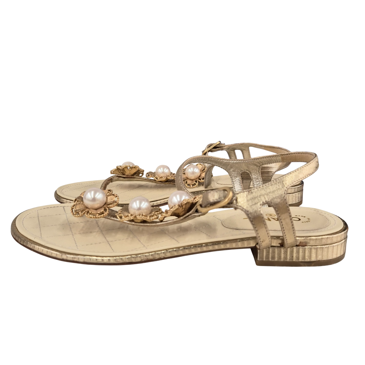CHANEL Sandal SIZE 37 Lady's Gold Rank(B)