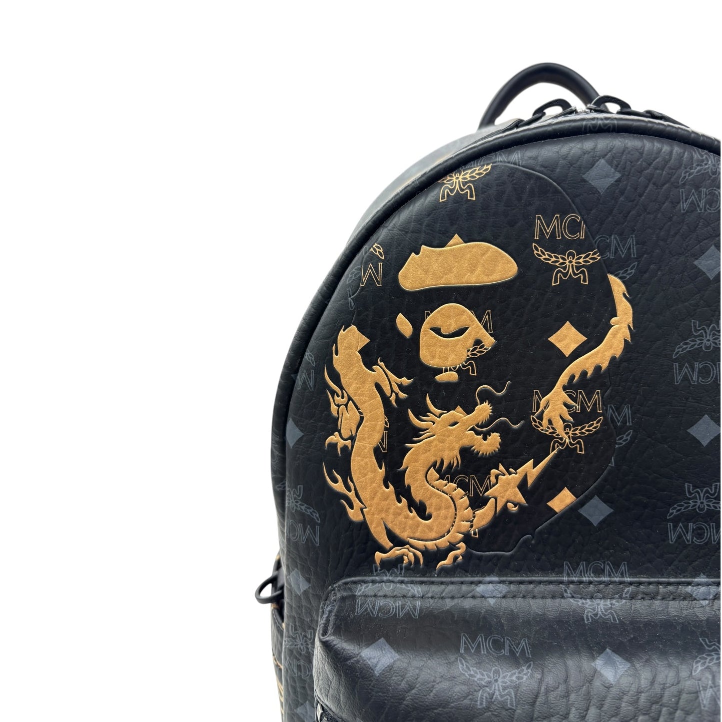 MCM Rucksack MMKESVE05BK001 Black / Gold Balo MCM  x Bape Stark LNY