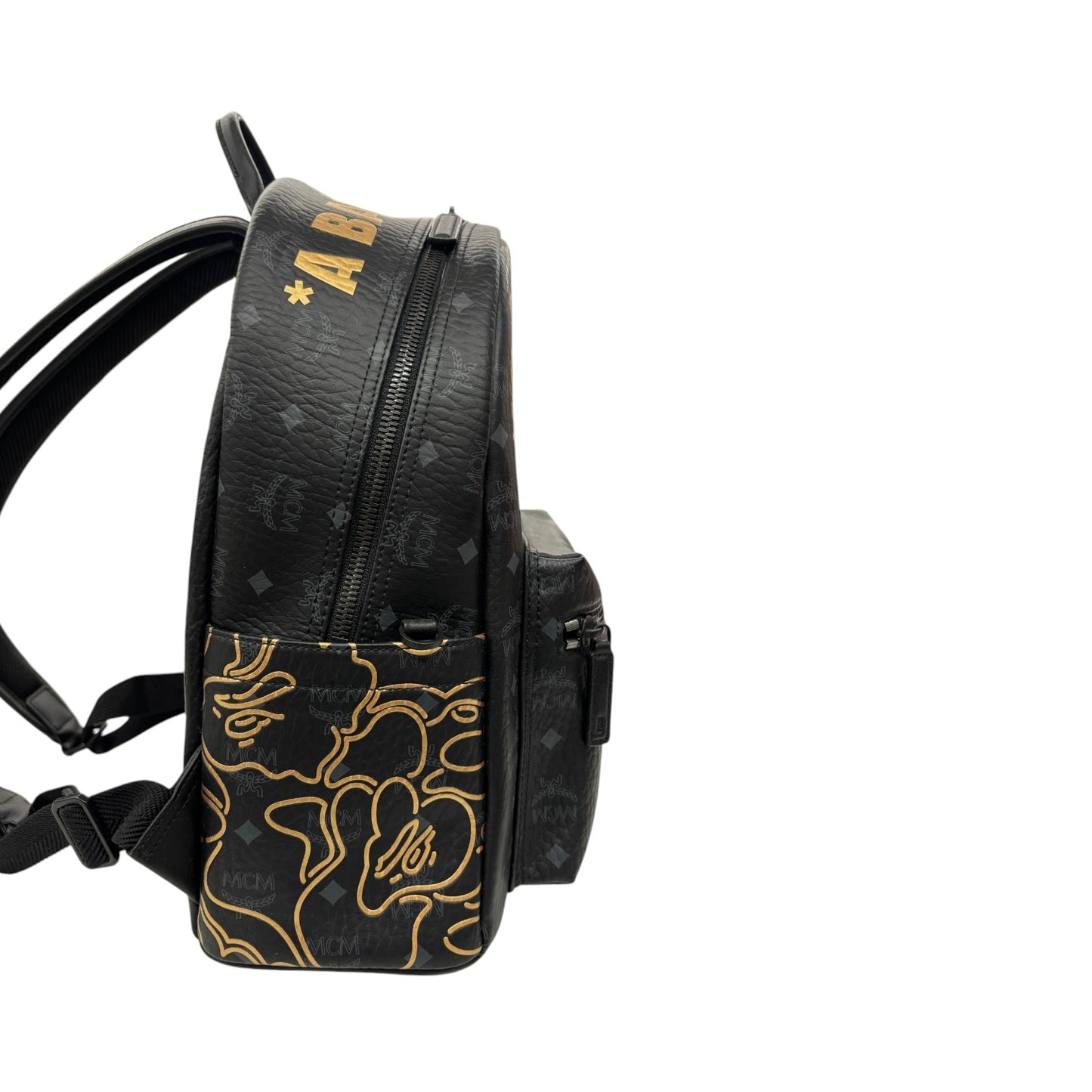 MCM Rucksack MMKESVE05BK001 Black / Gold Balo MCM  x Bape Stark LNY