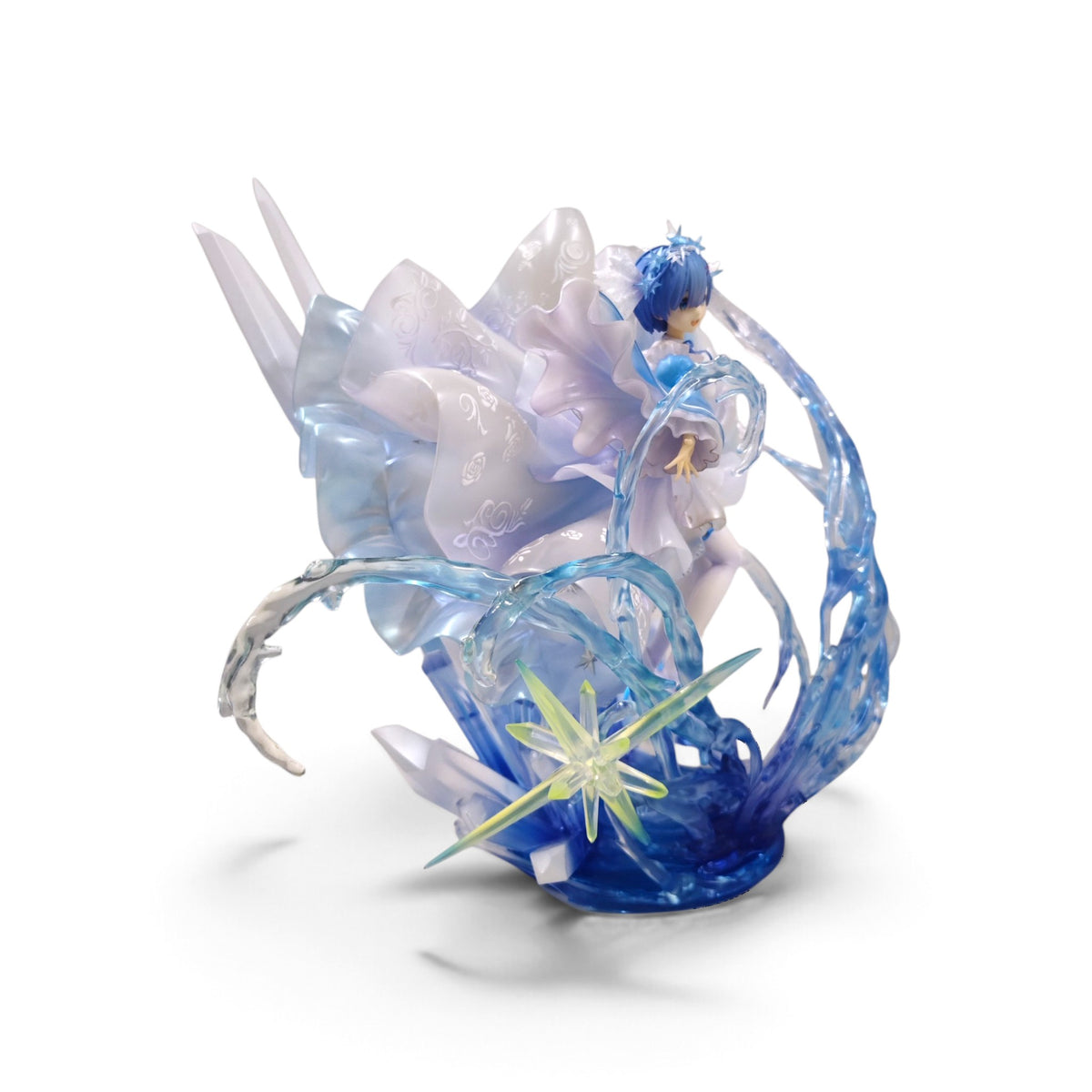LUMINASTA FIGURE REM - CRYSTAL DRESS RANK(B) RE:ZERO - STARTING LIFE IN ANOTHER WORLD