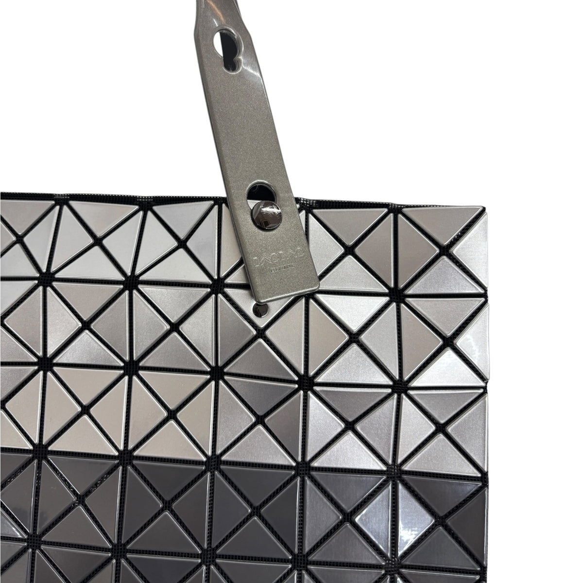 ISSEY MIYAKE BB18-AG523 GRAY