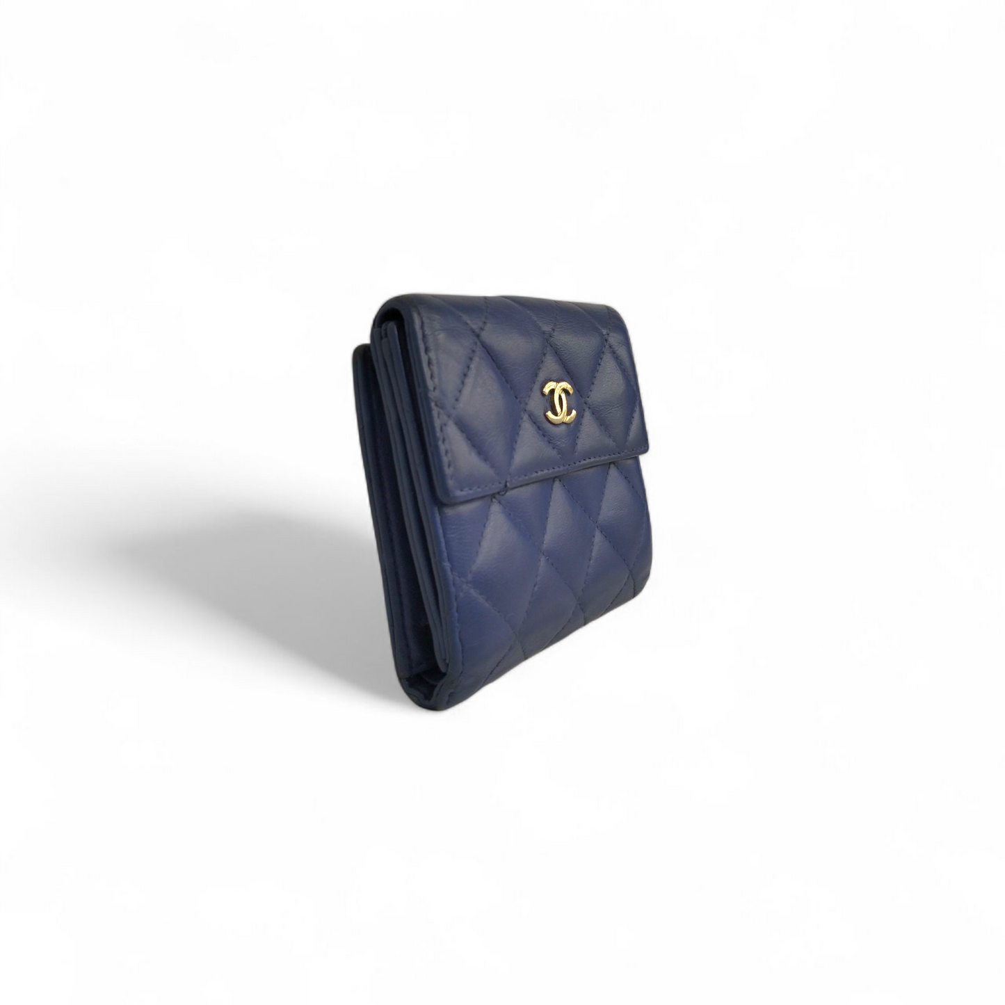 CHANEL WAllet Matrasse Blue Scratch/Stain 17524645 RAnk(C)