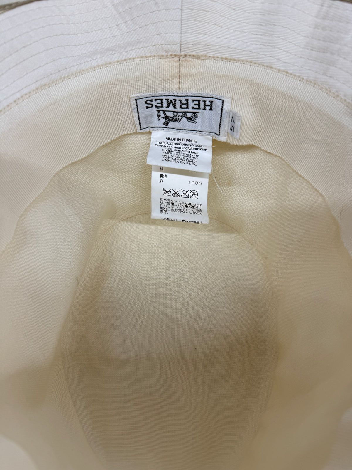 HERMES Hat White Rank (B)