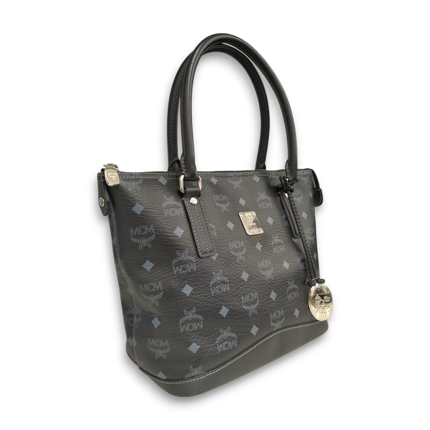 MCM Shoulder Bag 1010086130322 Black Rank B