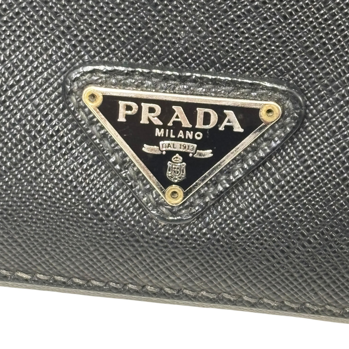PRADA Saffiano leather por 164 Black