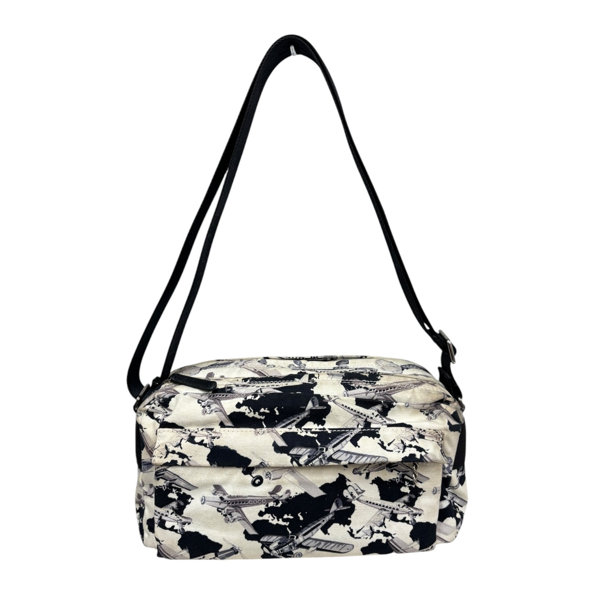 CHANEL Shoulder Bag 10542263 Black and White