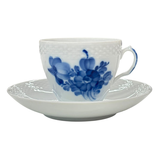 CUP & SAUCER ROYAL COPENHAGEN
