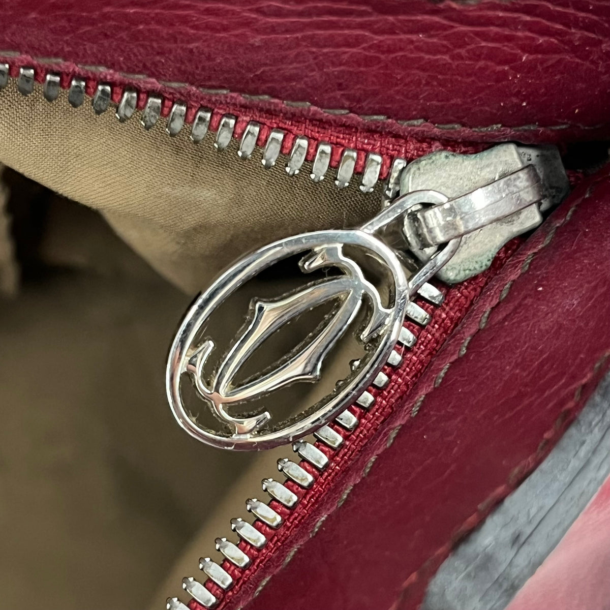 Cartier Handbag Rank (B) Burgundy Scratch