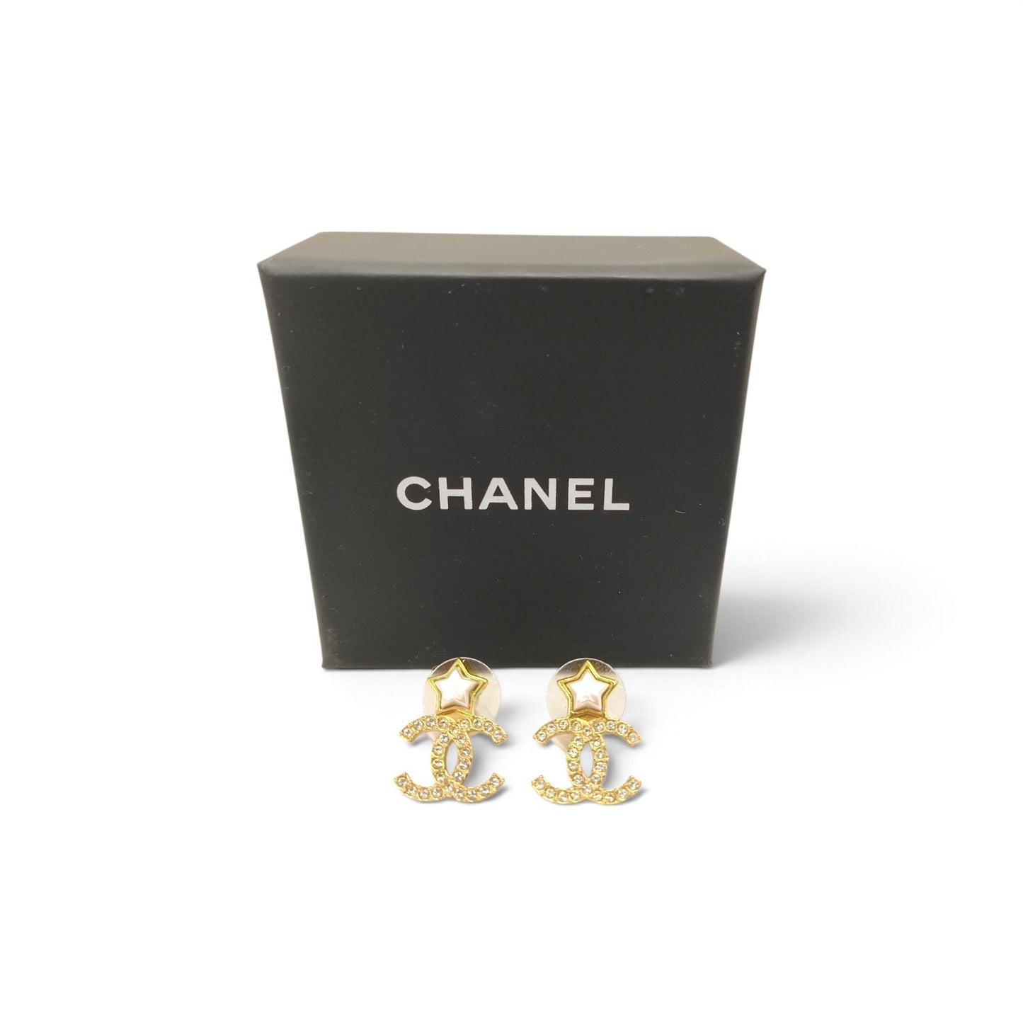 Earring CHANEL Gold And White B24 C *ABC824 Rank B