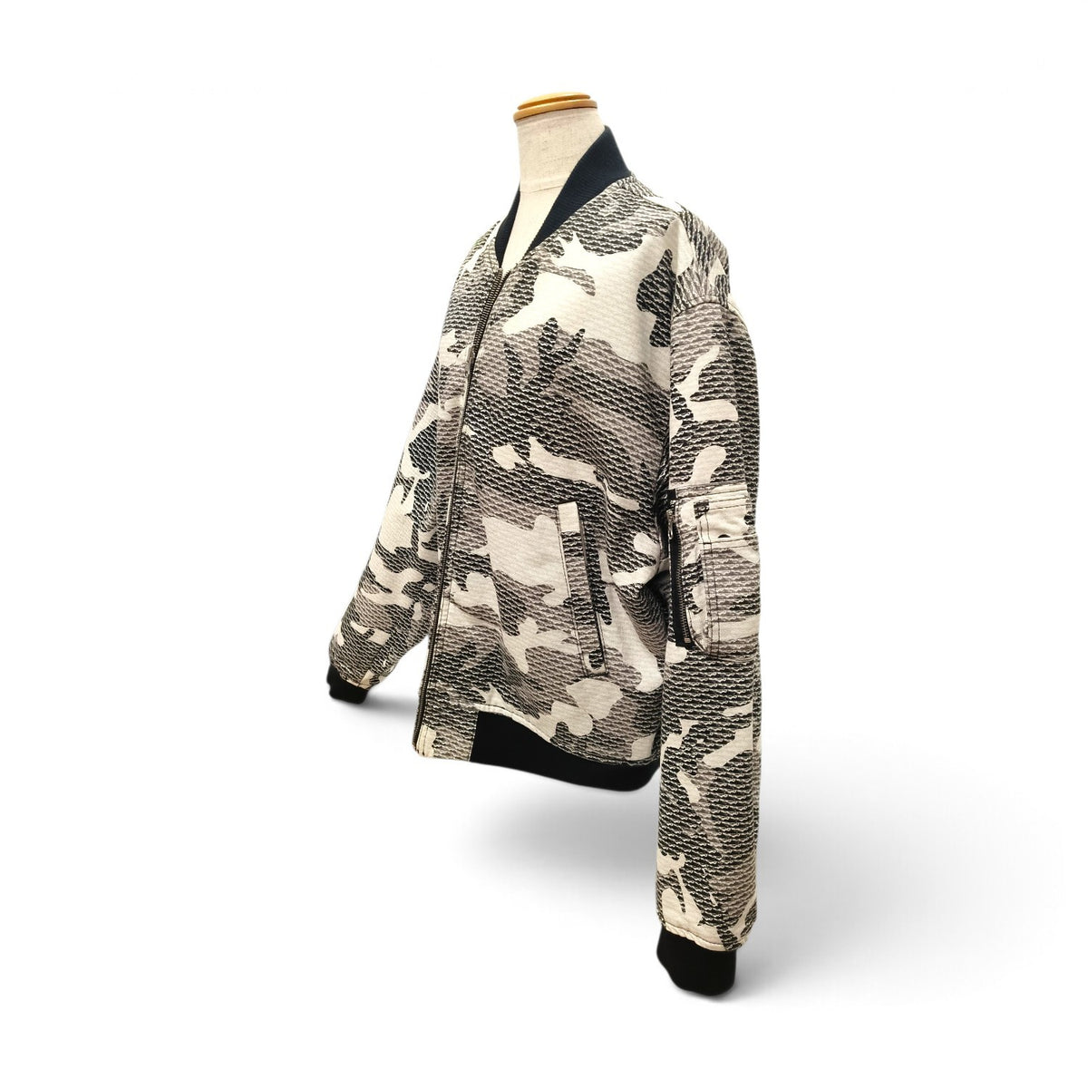 Corteiz Jacket SIZE M Mens Camouflage Alc-Camo Bomber Arctic Rank B