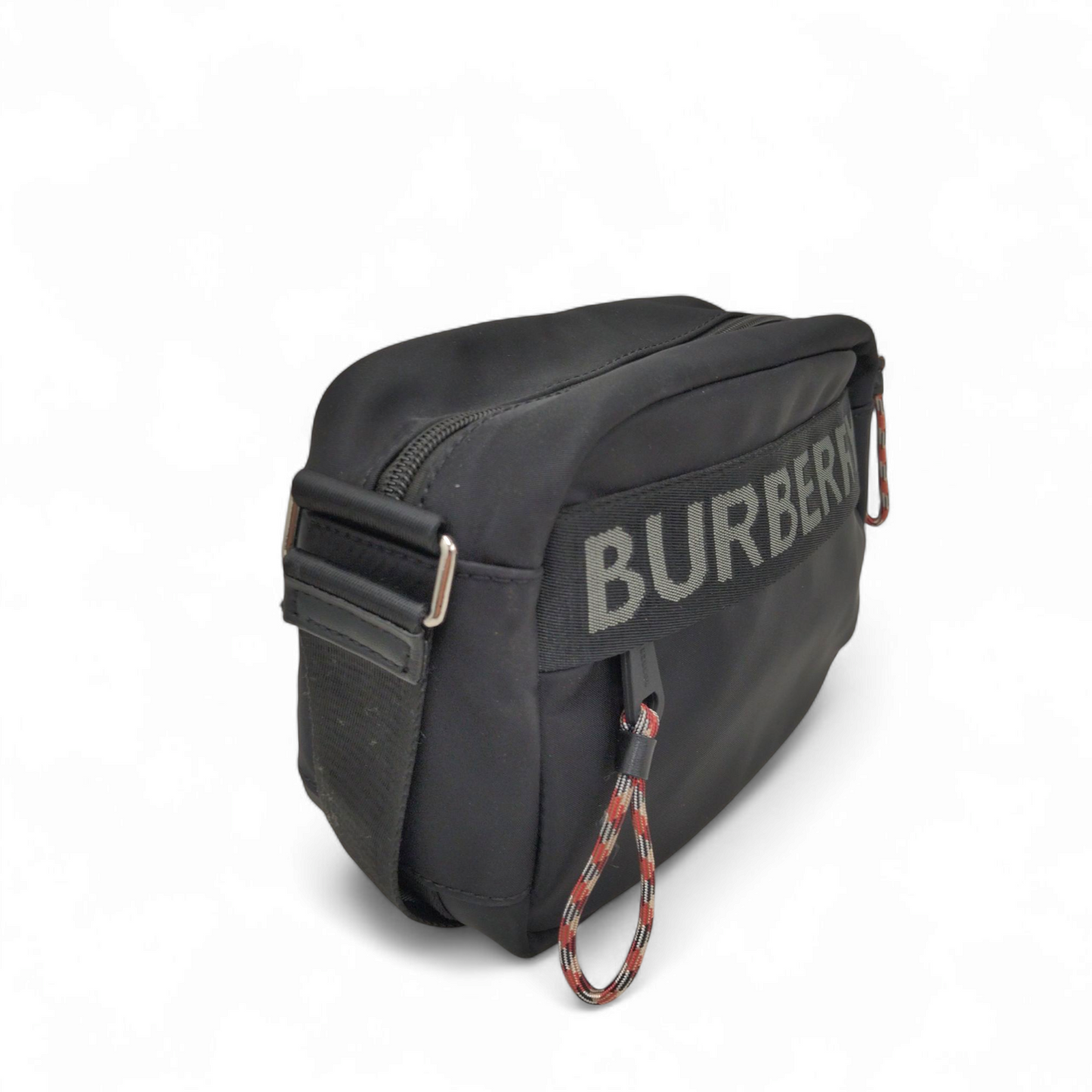 BURBERRY Nylon Shoulder Bag 4015148 Black ECONYL Rank B