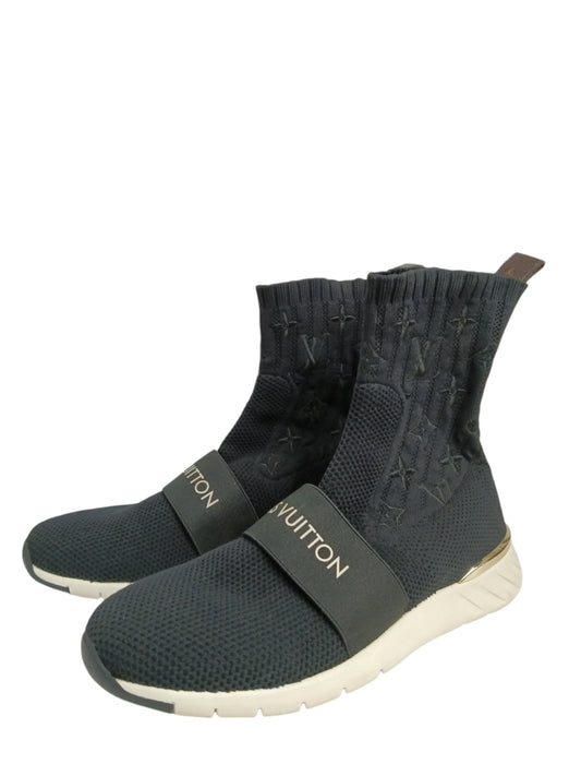 LOUIS VUITTON High Cut Sneaker GO 0118