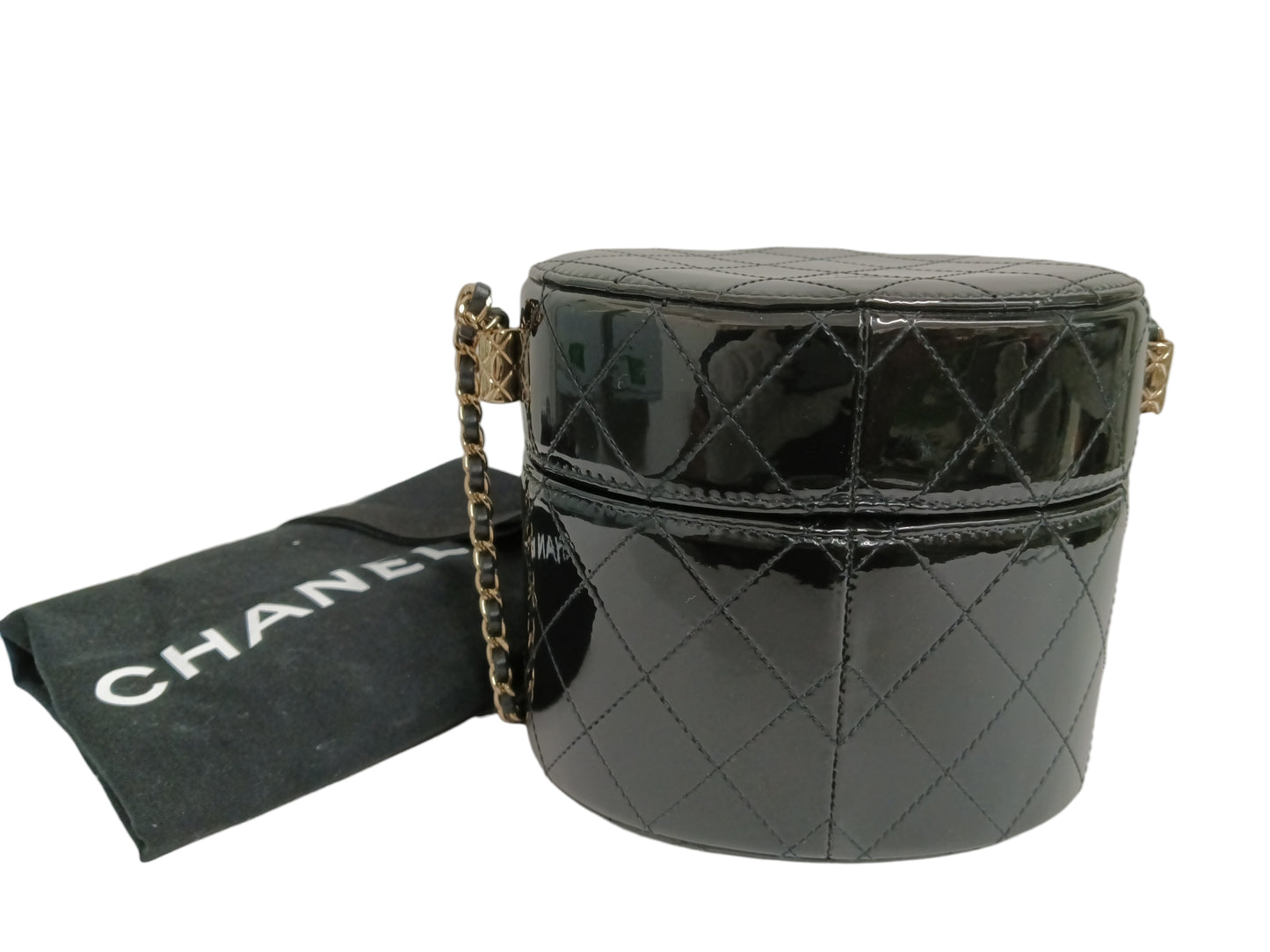 Chanel Shoulder Pouch Rank (B) Black 30104820