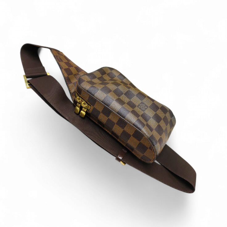 LOUIS VUITTON Body Bag Damier CA0094 Brown N51994 *Stain* Rank BC