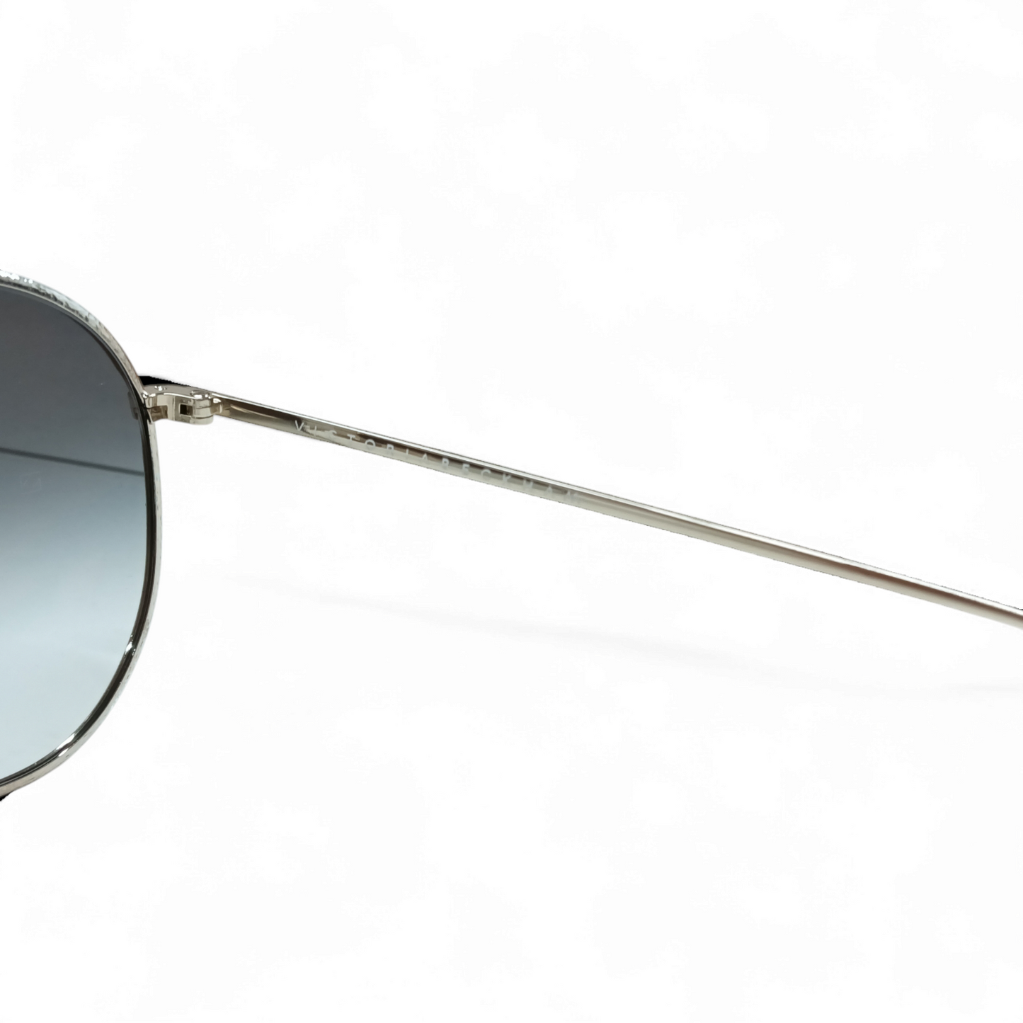 Victoria Beckham Sunglasses VB203S Gray 62 13 140 Rank B