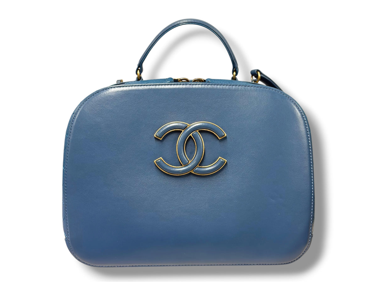 CHANEL 2WAY BAG CHA1146746 RANK(B) BLUE AND GOLD STAIN/SCRATCH 23126582 COCO CURVE VANITY