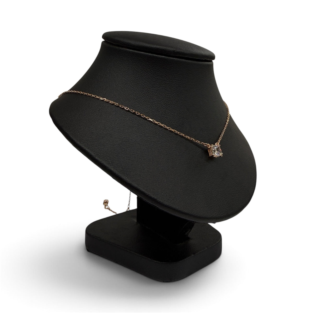 SWAROVSKI NECKLACE 5701904