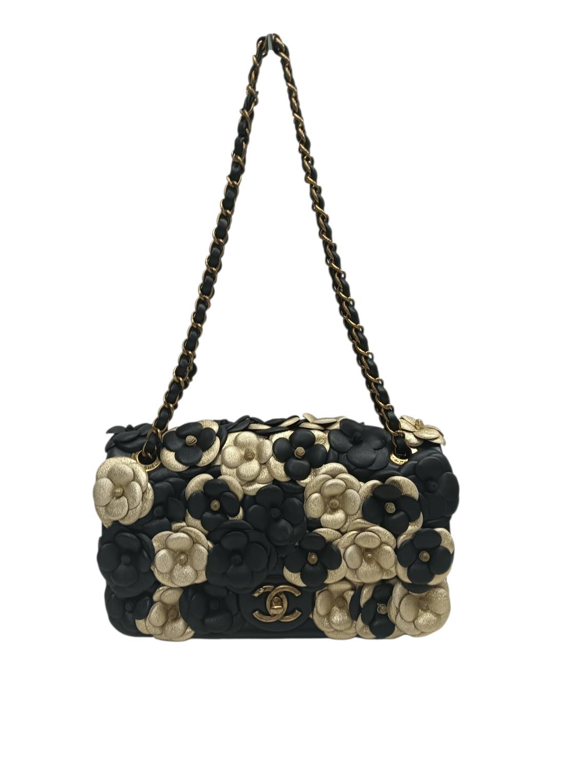 CHANEL Chain Shoulder Bag Rank(B) Black And Gold 20861839