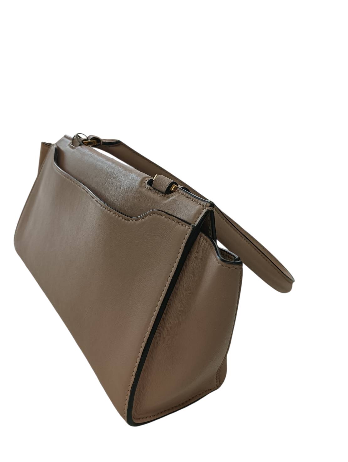 Salvatore Ferragamo Handbag AU21/1495 Rank B Damage