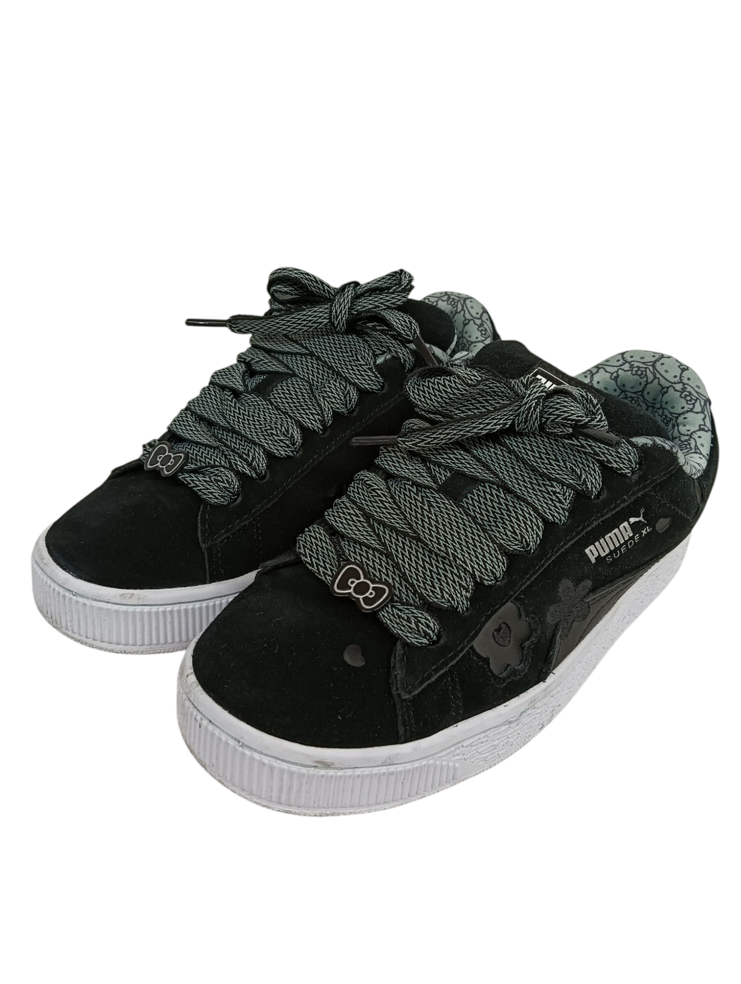 PUMA Sneakers Size 38.5 402381-01 Lady's Black Hello Kitty