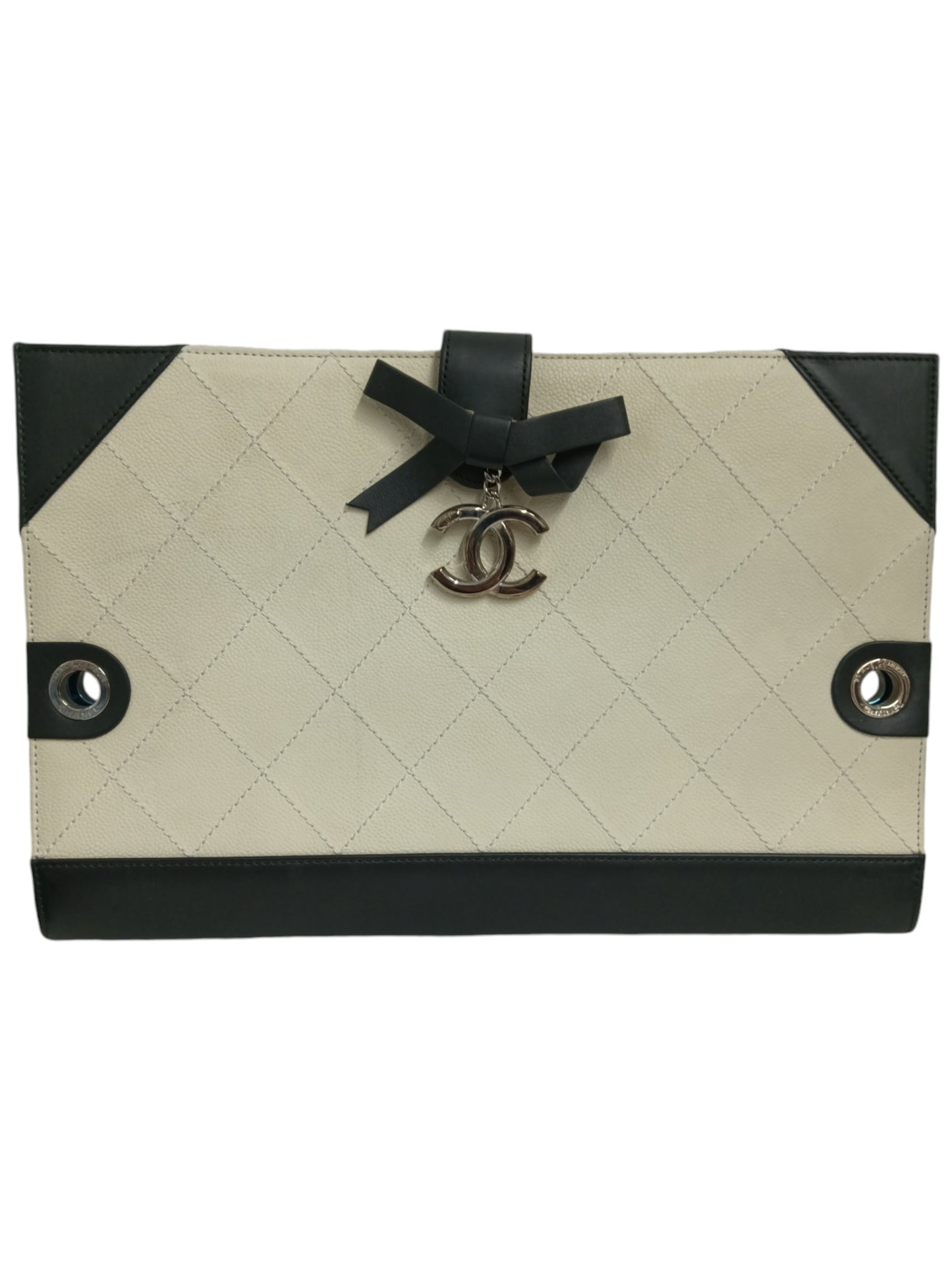 CHANEL CLUTCH BAG WHITE 19436244