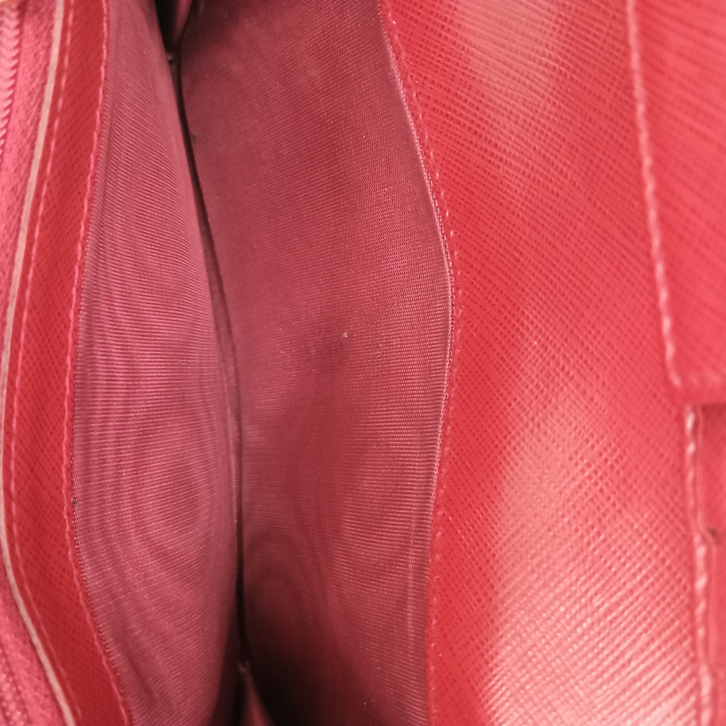 Salvatore Ferragamo Long Wallet Red/Gold IR-22A900 Rank(C)