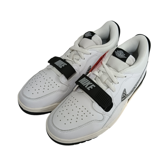 NIKE Sneaker 9.5 CD7069-100 Mens White/Black Unused Item